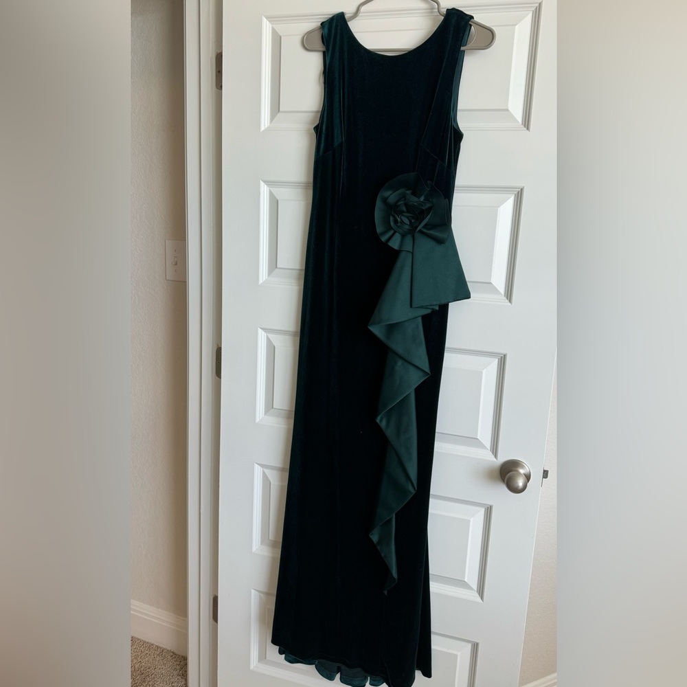 Jessica Howard Dress
